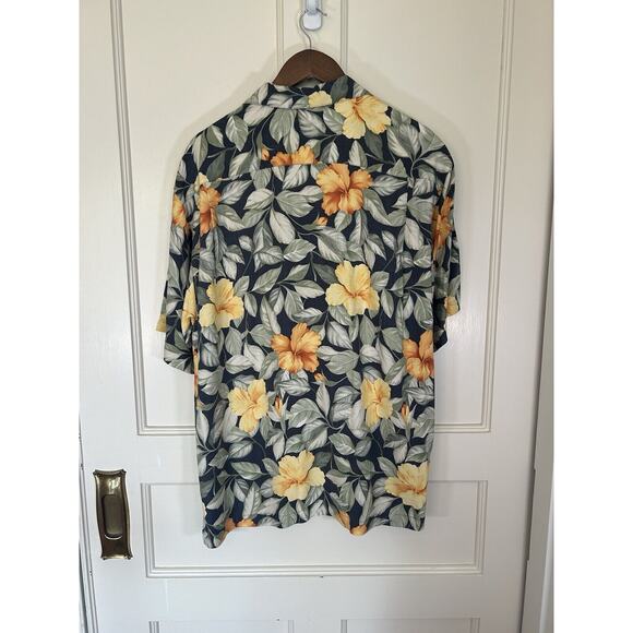 Tommy Bahama Tropical Flower Silk Camp Shirt Mens Size Medium Green Yellow Beach - Picture 2 of 6